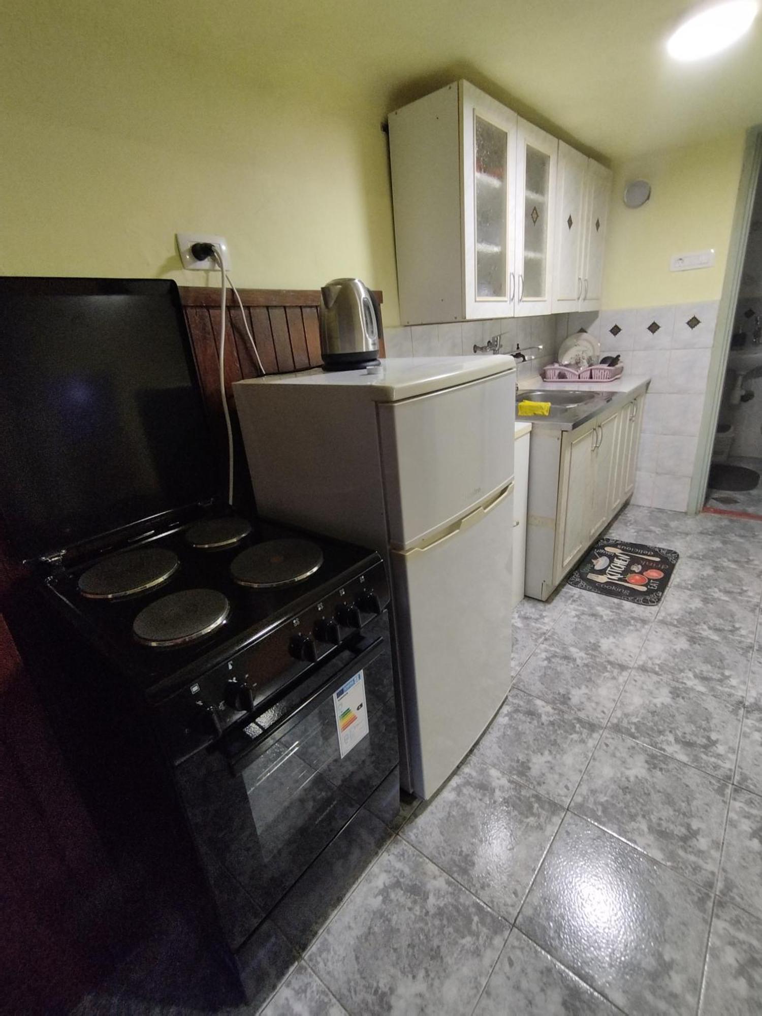 Heli Budget Condo Rijeka Exteriör bild